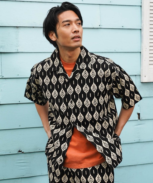 BAYFLOW（ベイフロー）の「インド柄オープンカラーシャツ（シャツ/ブラウス・メンズ・ブラウン/ブルー/ブラック・LARGE/MEDIUM）」の6枚目の写真