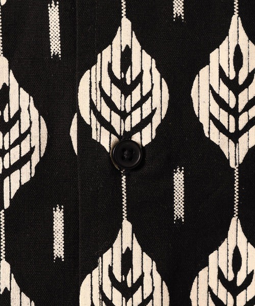 BAYFLOW（ベイフロー）の「インド柄オープンカラーシャツ（シャツ/ブラウス・メンズ・ブラウン/ブルー/ブラック・LARGE/MEDIUM）」の8枚目の写真