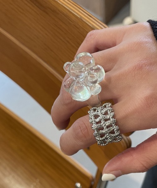 Vipoa(ヴィポア)の「flowermotif clear ring(リング・レディース・クリア・ONE SIZE)」の20枚目の写真