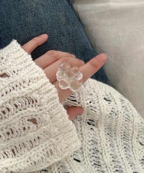Vipoa(ヴィポア)の「flowermotif clear ring(リング・レディース・クリア・ONE SIZE)」の8枚目の写真