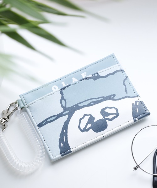 FUNALIVE（ファンアライブ）の「SNOOPY スヌーピー シングルパスケース 合皮（パスケース・レディース・ブルー/ブラウン/パープル/イエロー/グリーン/ベージュ/ホワイト系・FREE）」の5枚目の写真