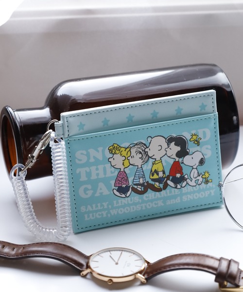 FUNALIVE（ファンアライブ）の「SNOOPY スヌーピー シングルパスケース 合皮（パスケース・レディース・ブルー/ブラウン/パープル/イエロー/グリーン/ベージュ/ホワイト系・FREE）」の20枚目の写真