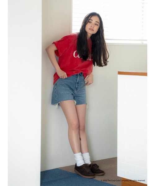 Ungrid(アングリッド)の「Coca Cola Tee(Tシャツ/カットソー・レディース・チャコールグレー/レッド・FREE)」の11枚目の写真