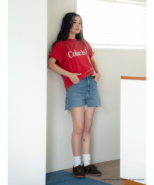 Ungrid(アングリッド)の「Coca Cola Tee(Tシャツ/カットソー・レディース・チャコールグレー/レッド・FREE)」の12枚目の写真