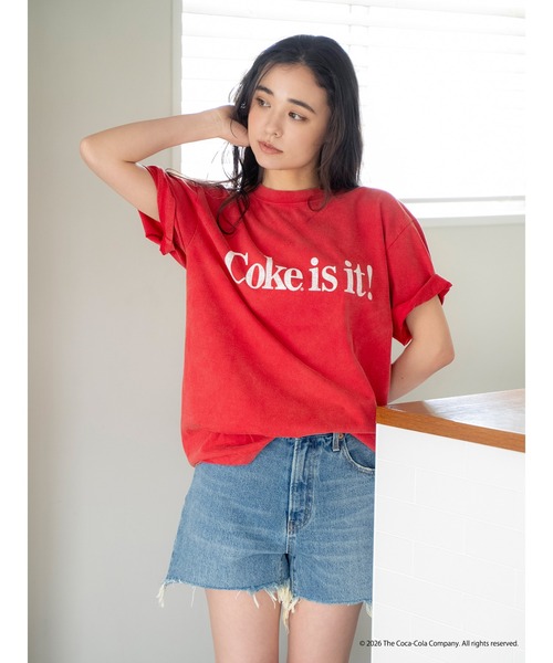 Ungrid(アングリッド)の「Coca Cola Tee(Tシャツ/カットソー・レディース・チャコールグレー/レッド・FREE)」の6枚目の写真