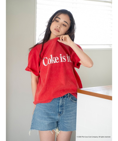 Ungrid(アングリッド)の「Coca Cola Tee(Tシャツ/カットソー・レディース・チャコールグレー/レッド・FREE)」の7枚目の写真
