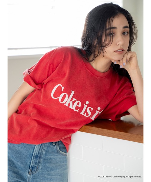 Ungrid(アングリッド)の「Coca Cola Tee(Tシャツ/カットソー・レディース・チャコールグレー/レッド・FREE)」の8枚目の写真