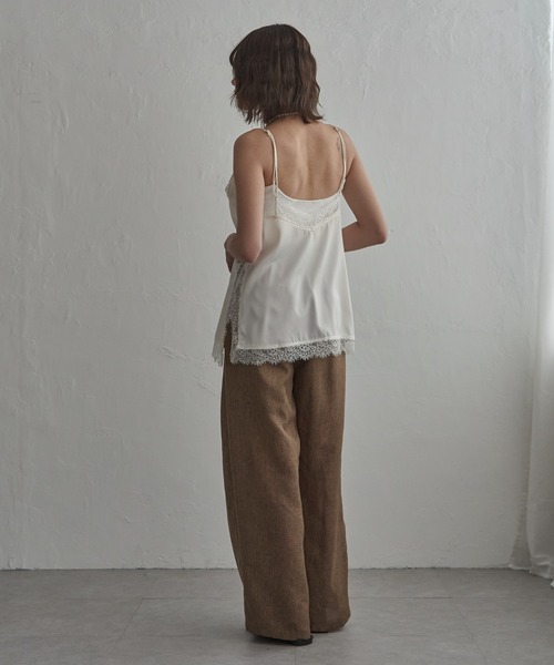 notch.(ノッチ)の「サイドスリットレースサテンキャミ(キャミソール・レディース・オフホワイト/ブラック・M)」の10枚目の写真