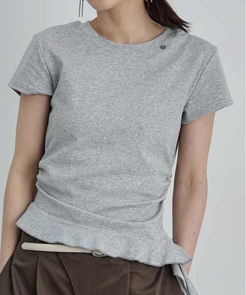 LOSCa(ロスカ)の「アシンメトリーフリルTシャツ(Tシャツ/カットソー・レディース・ブラック/グレー/オフホワイト・FREE)」の7枚目の写真