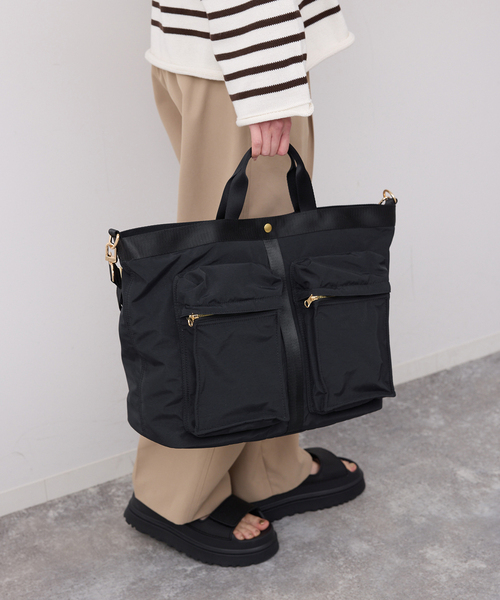 SLOBE IENA(スローブイエナ)の「《追加》Hyman Roth ナイロントート T10692(トートバッグ・レディース・ブラック/カーキ・FREE)」の6枚目の写真