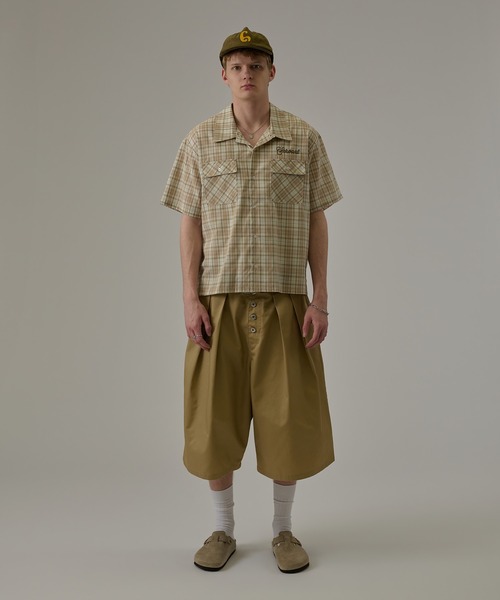 kutir（クティール）の「2TUCK CHINO JORTS／2タックチノジョーツ（その他パンツ・メンズ・オフホワイト/ブラック/カーキ/ベージュ・LARGE/MEDIUM/SMALL）」の22枚目の写真