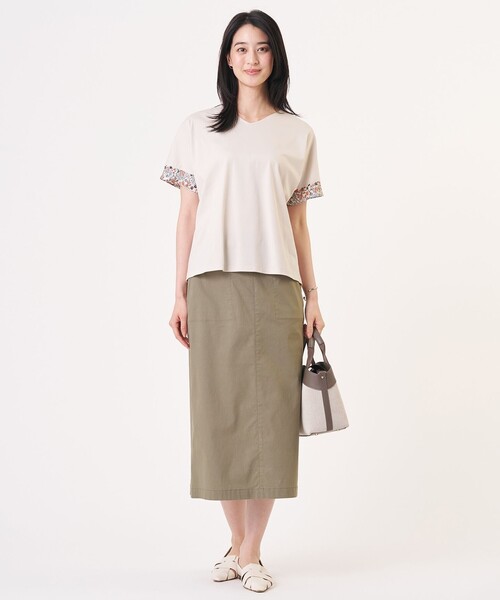 J.PRESS Ladies（J.プレス レディス）の「【一枚で着映え】LIBERTYコンビ 袖デザイン カットソー（Tシャツ/カットソー・レディース・ベージュ系・SMALL）」の6枚目の写真