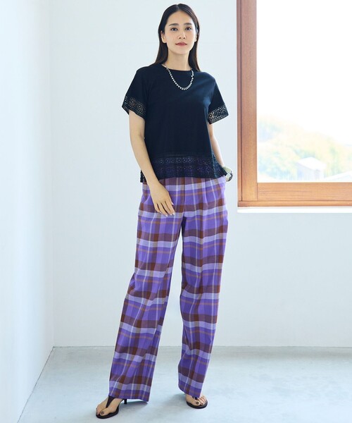 自由区(ジユウク)の「ナチュラルコットンハイゲージレースドッキング Tシャツ(Tシャツ/カットソー・レディース・ピンク系/ブラウン系/ブラック系/アイボリー系・32)」の5枚目の写真