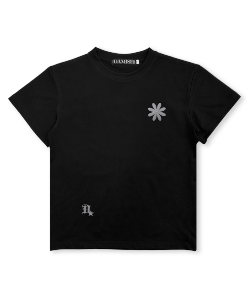 DAMISH(ダミシュ)の「リフレクティブシグネチャーディロゴクロップTシャツ_ブラック(Tシャツ/カットソー・レディース・ブラック・SMALL/MEDIUM)」の1枚目の写真