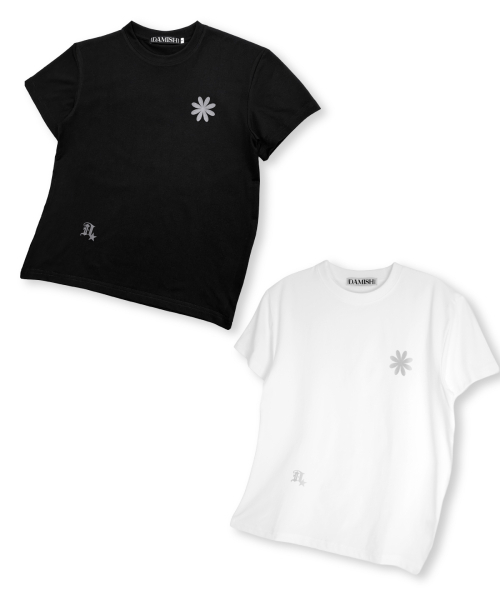DAMISH(ダミシュ)の「リフレクティブシグネチャーディロゴクロップTシャツ_ブラック(Tシャツ/カットソー・レディース・ブラック・SMALL/MEDIUM)」の7枚目の写真