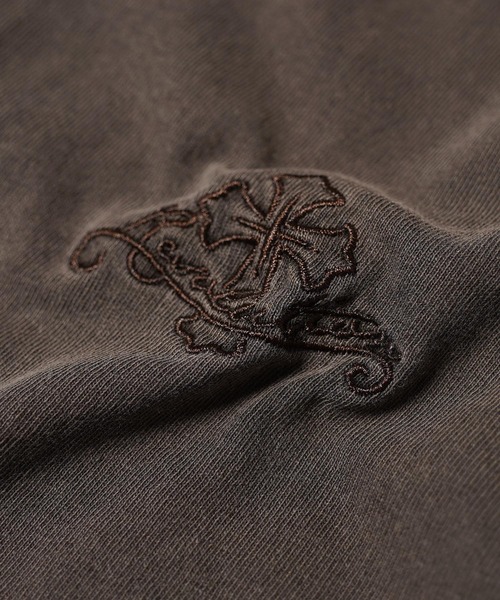 1111clothing(ワンフォークロージング)の「ピグメント ヘンリーネック Tシャツ / Pigmented Henley Neck T-Shirt(Tシャツ/カットソー・メンズ・ブラック/ブラウン/グレイッシュベージュ・L/M)」の18枚目の写真