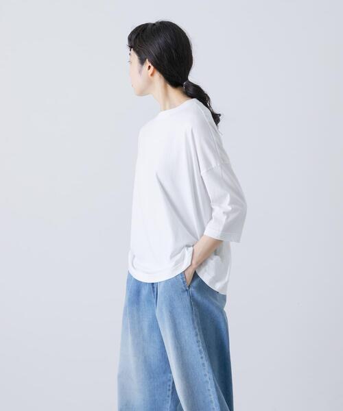 かぐれ(カグレ)の「ワイド6分袖プルオーバー(Tシャツ/カットソー・レディース・スミクロ/グレー系その他/オフホワイト/ブラウン・FREE)」の10枚目の写真