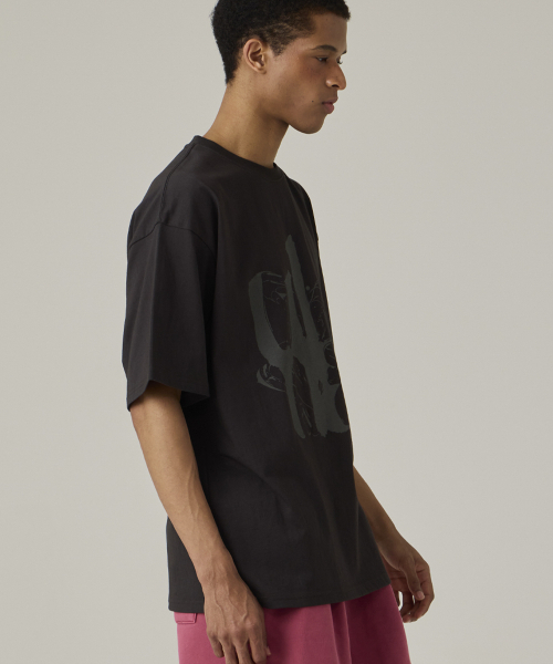 URBANAGE(アーバンエイジ)の「FLOW UBNAオーバー半袖チャコール(Tシャツ/カットソー・レディース・その他・MEDIUM/LARGE)」の13枚目の写真