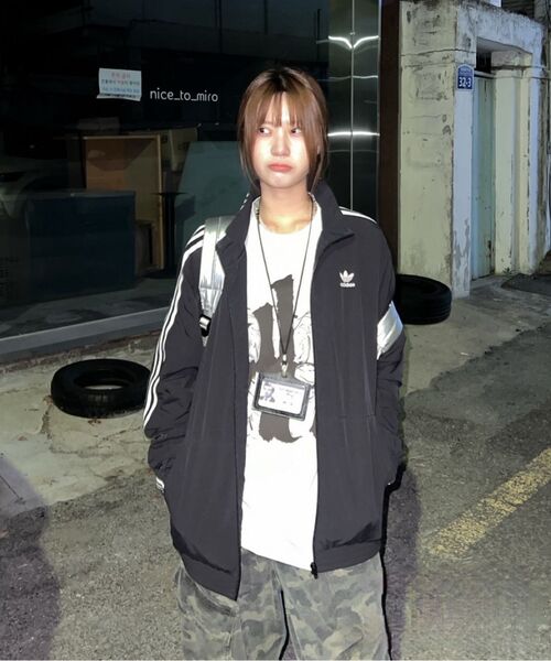 URBANAGE(アーバンエイジ)の「FLOW UBNAオーバー半袖チャコール(Tシャツ/カットソー・レディース・その他・MEDIUM/LARGE)」の5枚目の写真