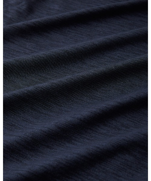 DoCLASSE( ドゥクラッセ)の「UVスラブ・フレアハイネック/5分袖(Tシャツ/カットソー・レディース・オフホワイト/ネイビー/ペールイエロー/ブルーグリーン/ブラック/マジェンタ/ブルーグレー・3L/LL/S/M/L)」の14枚目の写真