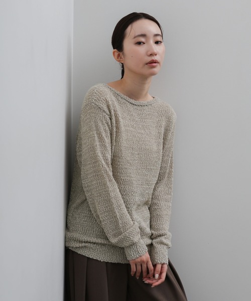 select MOCA Et（セレクトモカエト）の「【Et】Tape Yarn Boat Neck Sheer Knit（ニット/セーター・レディース・ブラック/グレイッシュベージュ/アイボリー・FREE）」の3枚目の写真
