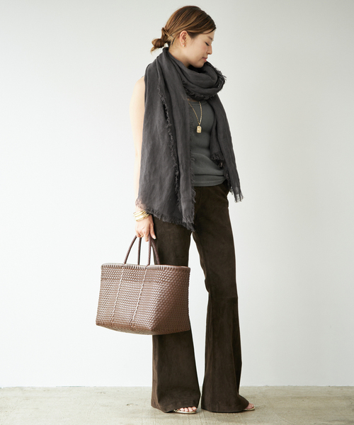 Deuxieme Classe(ドゥーズィエムクラス)の「【ASAUCE MELER/アソースメレ】110x210 LINEN STOLE(ストール/ショール・レディース・チャコールグレー/ベージュ・FREE)」の7枚目の写真