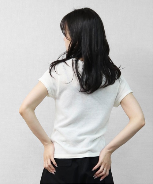 THE CELL.(ザセルドット)の「WEB限定商品 キーネックヘンリー フレンチスリーブニット KEYNECK HENLEY FRENCH SLEEVE KNIT(ニット/セーター・レディース・ピンク/オフホワイト/ブラック・FREE)」の6枚目の写真