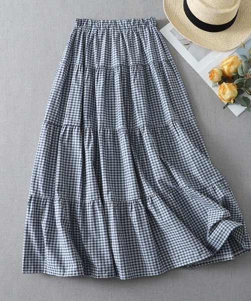 LUCPY(ラクピー)の「ギンガムチェックティアードロングスカート(スカート・レディース・グレー・MEDIUM/LARGE/X-LARGE/XX-LARGE)」の2枚目の写真