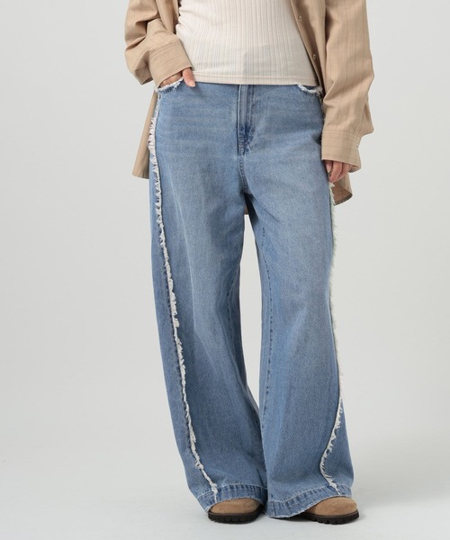 BAYFLOW(ベイフロー)の「フリンジバギーデニム(デニムパンツ・レディース・インディゴブルー/ライトブルー・SMALL/MEDIUM)」の2枚目の写真