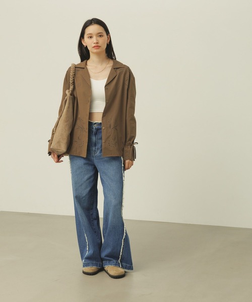 BAYFLOW(ベイフロー)の「フリンジバギーデニム(デニムパンツ・レディース・インディゴブルー/ライトブルー・SMALL/MEDIUM)」の8枚目の写真