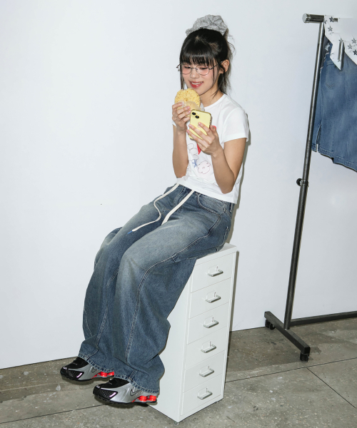 LOTSYOU（ロッツユー）の「lotsyou_Vintage strap denim（デニムパンツ・レディース・その他・SMALL/MEDIUM）」の10枚目の写真