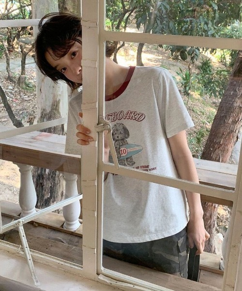 SHEPP(シープ)の「ドッグプリント バイカラーリンガー半袖Tシャツ トイプードル(Tシャツ/カットソー・レディース・ホワイト・L/M)」の5枚目の写真