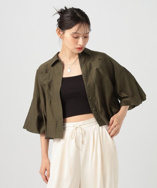 BAYFLOW(ベイフロー)の「バルーンデザインシャツ(シャツ/ブラウス・レディース・オフホワイト/セージグリーン/カーキ・FREE)」の1枚目の写真