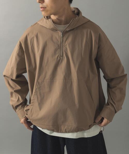 ITEMS URBANRESEARCH（アイテムズ アーバンリサーチ）の「タイプライターアノラックフーディアウター（その他アウター・メンズ・ベージュ/ブラック・MEDIUM/LARGE）」の17枚目の写真