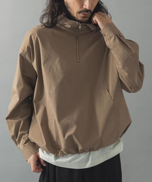 ITEMS URBANRESEARCH（アイテムズ アーバンリサーチ）の「タイプライターアノラックフーディアウター（その他アウター・メンズ・ベージュ/ブラック・MEDIUM/LARGE）」の20枚目の写真