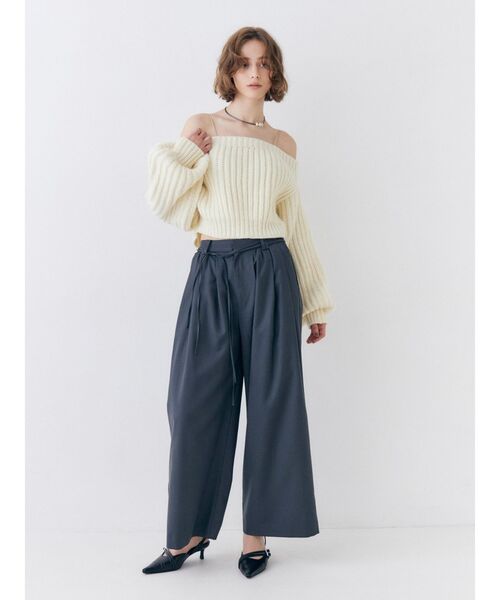 Ungrid(アングリッド)の「ウエストデザインボリュームパンツ(その他パンツ・レディース・チャコールグレー/ベージュ・SMALL/MEDIUM)」の9枚目の写真