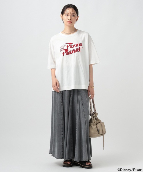 BAYFLOW(ベイフロー)の「TOY STORY(トイ・ストーリー)/ピザブラネットTシャツ(WOMEN)(Tシャツ/カットソー・レディース・オフホワイト/ブラック/グレイッシュベージュ・FREE)」の15枚目の写真