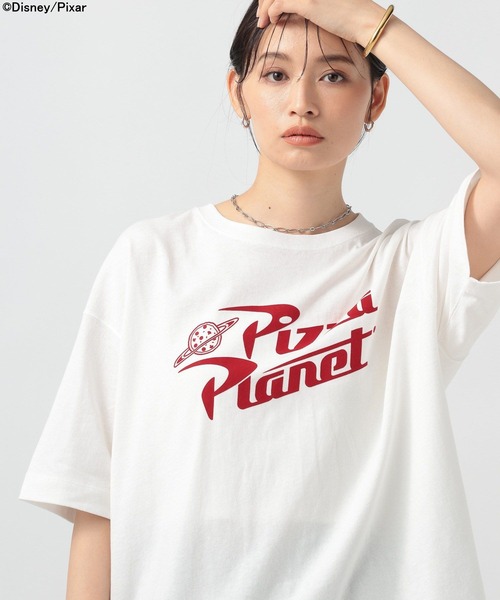 BAYFLOW(ベイフロー)の「TOY STORY(トイ・ストーリー)/ピザブラネットTシャツ(WOMEN)(Tシャツ/カットソー・レディース・オフホワイト/ブラック/グレイッシュベージュ・FREE)」の21枚目の写真