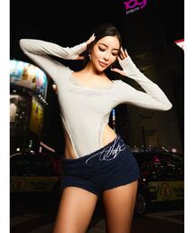 EVRIS（エヴリス）の「【SupBaby×EVRIS】レースドッキングボディースーツ（Tシャツ/カットソー）」
