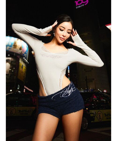 EVRIS(エヴリス)の「【SupBaby×EVRIS】レースドッキングボディースーツ(Tシャツ/カットソー・レディース・ブラック/その他1/ホワイト・FREE)」の2枚目の写真