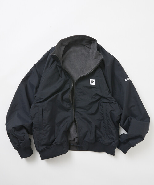 Columbia(コロンビア)の「限定展開 Columbia×FREAK'S STORE 別注 インペリアルパーク ワンポイントロゴ リバーシブル ジャケット(ブルゾン・メンズ・ブラック/チャコールグレー/ベージュ・MEDIUM/LARGE/X-LARGE/SMALL)」の4枚目の写真
