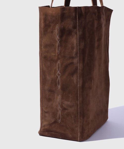 ADAM ET ROPE'(アダムエロペ)の「《別注》【La Botte Gardiane/ラボッテガーディアン】EX BAG SOLENE VELOURS(トートバッグ・メンズ・ベージュ・FREE)」の5枚目の写真