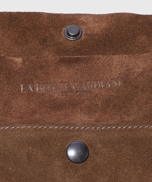 ADAM ET ROPE'(アダムエロペ)の「《別注》【La Botte Gardiane/ラボッテガーディアン】EX BAG SOLENE VELOURS(トートバッグ・メンズ・ベージュ・FREE)」の11枚目の写真