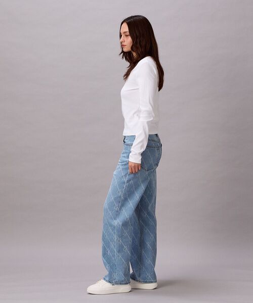 Calvin Klein(カルバン・クライン)の「ウーヴンレーベルロングスリーブリブTシャツ(Tシャツ/カットソー・レディース・ブラック/ホワイト・XS/S/M)」の7枚目の写真