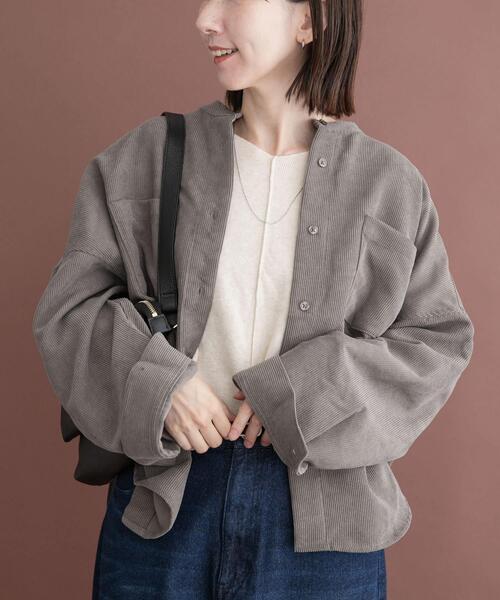 ITEMS URBANRESEARCH(アイテムズ アーバンリサーチ)の「コーデュロイポケットシャツ(シャツ/ブラウス・レディース・グリーン/ブラウン系その他/グレー/ホワイト系その他・FREE)」の21枚目の写真