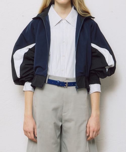 LE CIEL BLEU(ルシェルブルー)の「クロップドトラックジャケット / Cropped Track Jacket(テーラードジャケット・レディース・ベージュ/ネイビー・36)」の15枚目の写真