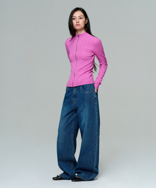 ERA(エラ)の「ウィメンズ ERA ワイドフィット デニムパンツ - ダスティブルー(デニムパンツ・レディース・その他・SMALL/MEDIUM)」の4枚目の写真