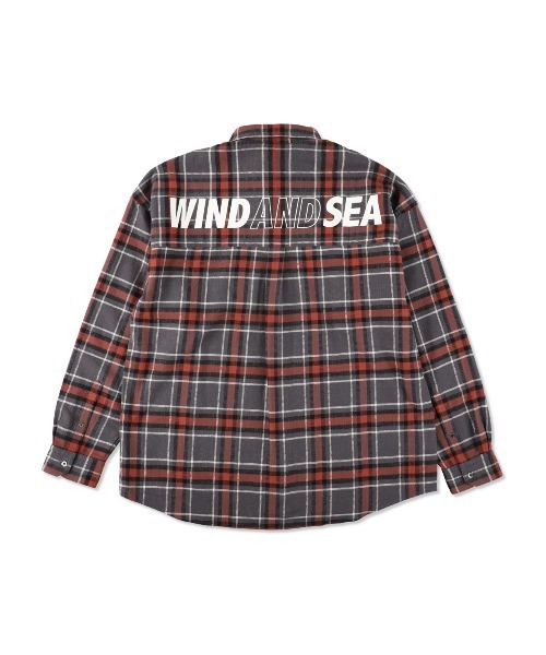 WIND AND SEA（ウィンダンシー）の「OVERSIZED BIG LOGO L/S SHIRT（シャツ/ブラウス・メンズ・ブルー/レッド・SMALL/LARGE/X-LARGE/MEDIUM）」の2枚目の写真