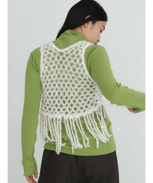 FIKA.(フィーカ)の「Shaggy mesh pearl vest(ベスト・レディース・オフホワイト/ブラック・MEDIUM)」の6枚目の写真