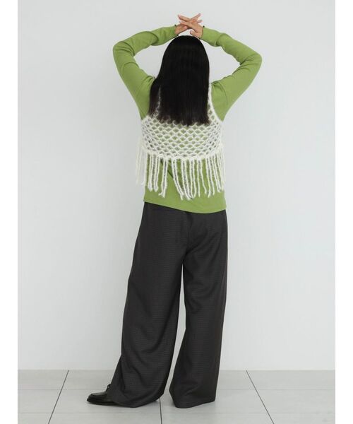 FIKA.(フィーカ)の「Shaggy mesh pearl vest(ベスト・レディース・オフホワイト/ブラック・MEDIUM)」の3枚目の写真